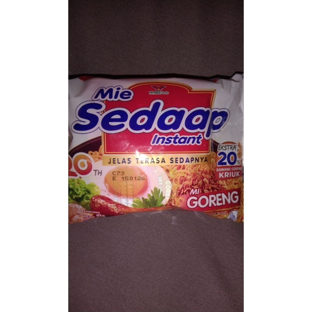 

MIE INSTAN GORENG [paket bundling 3 lebih hemat]