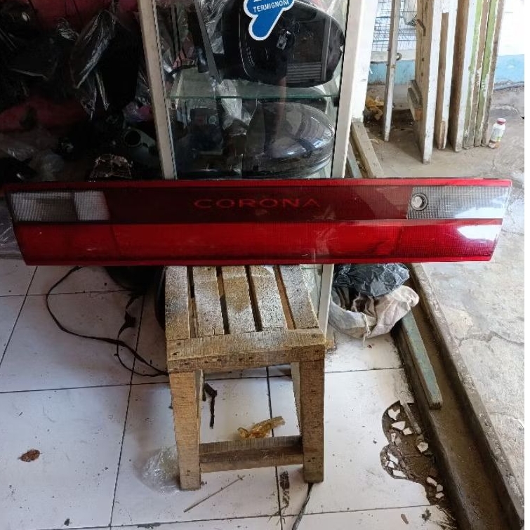 Lampu Bagasi Toyota Corona Absolut Original Copotan