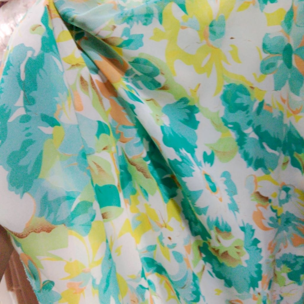 Kain Ceruty Babydoll Motif Bunga Import - (FRD) Kain Sifon Ceruty - Kain Zara Ceruty - Kain Tunik - 