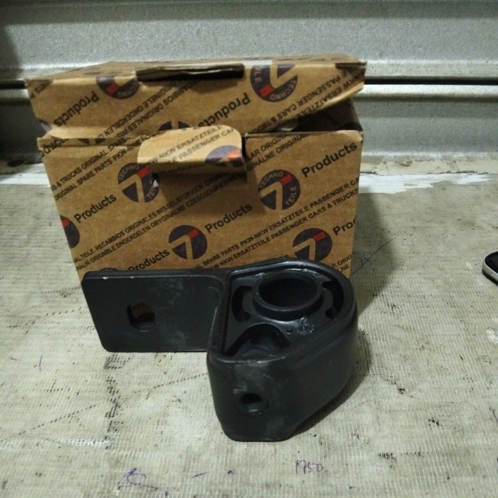 busing arm besar Peugeot 306 n3 n5