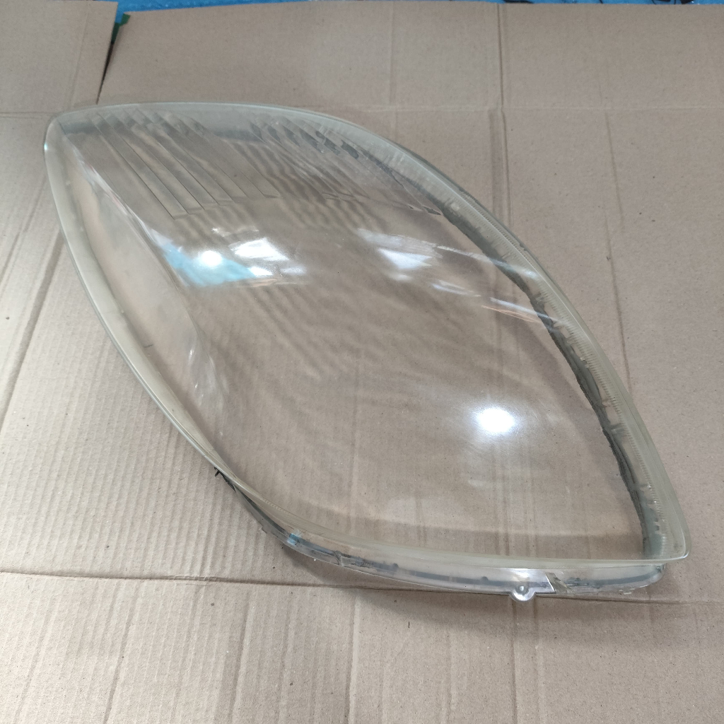 Kaca Mika Headlamp Lampu Depan Toyota Yaris Bakpao 2006 2007 2008  Original