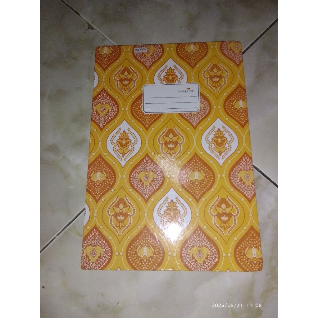 

Buku hard cover