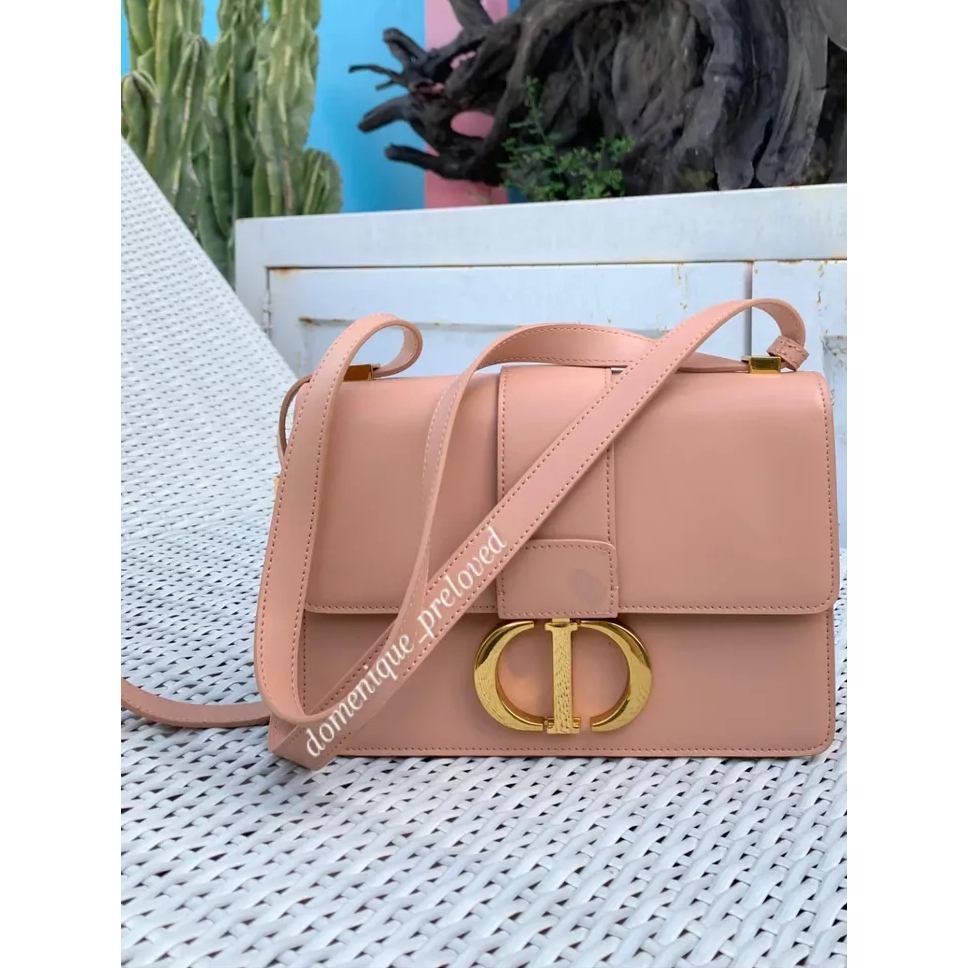 RELOVED TAS BRANDED 5 Dior 30 Montaigne Bag