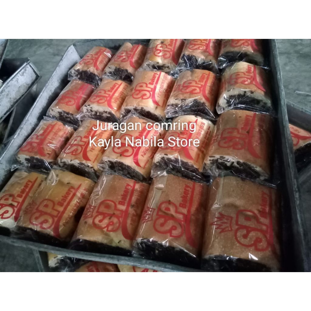 

Bakery roti gulung rasa keju coklat meses