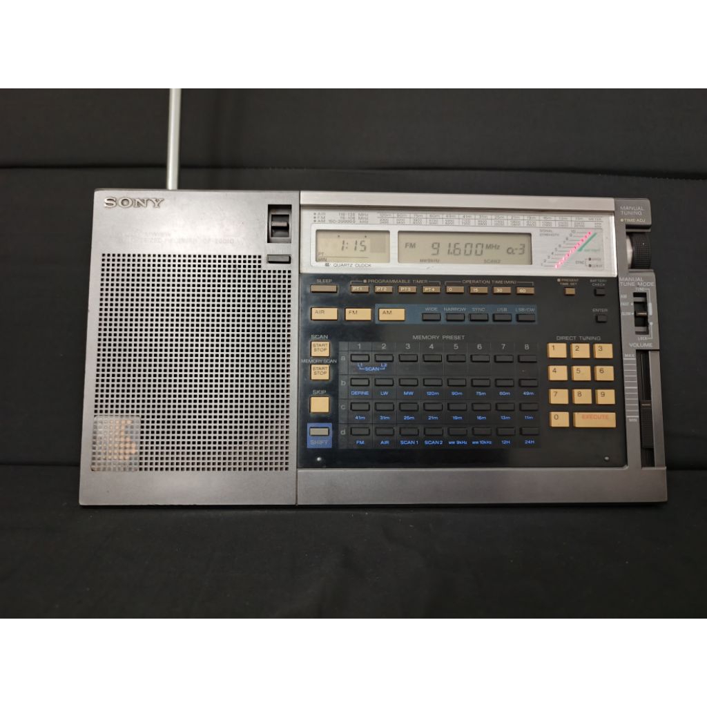 RADIO FM AM SW SSB SONY ICF-2001D WORLD RADIO