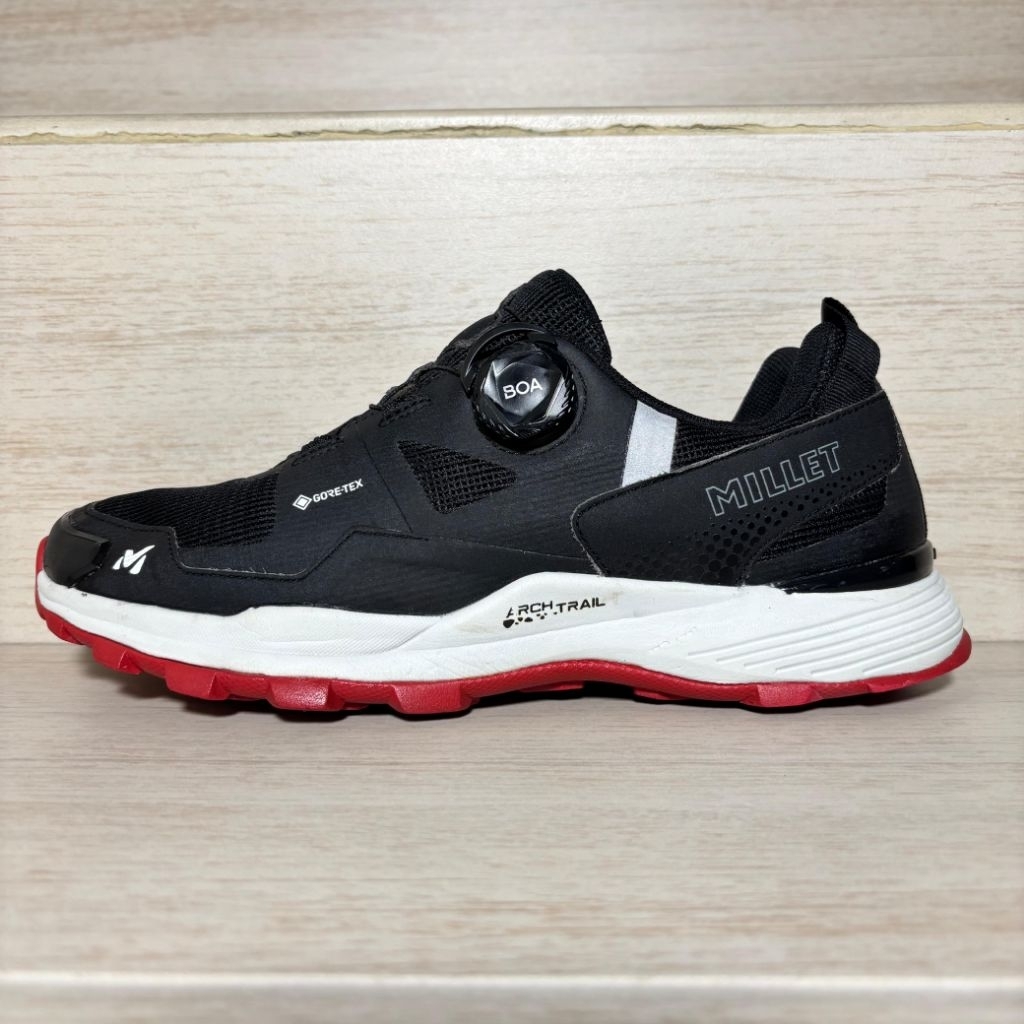 SEPATU OUTDOOR  TREKKING HIKING & RUNNING MILLET BOA SYSTEM / TALI PUTAR SECOND ORIGINAL  [ MURAH ]
