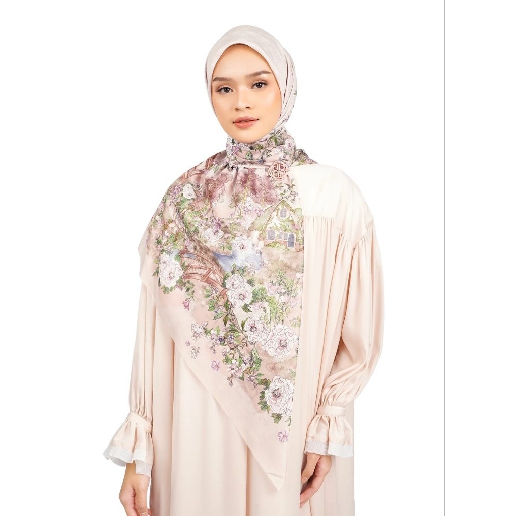 Hijab Nada Puspita Large