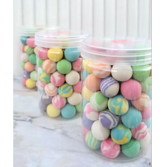 

bola-bola susu 500 gr (toples 800 ml)