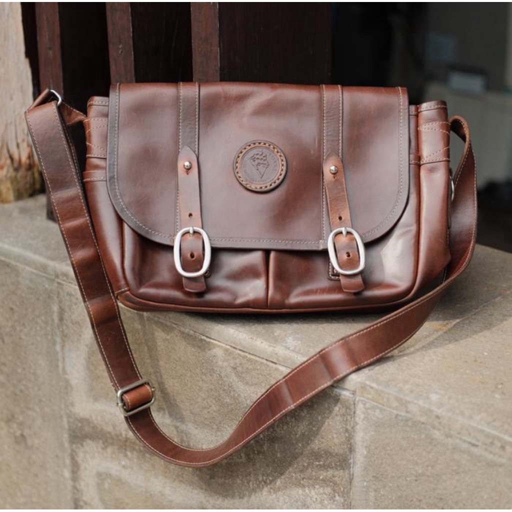 Voyej Atlas Horween Chromexcel Leather Bag Limited Edition