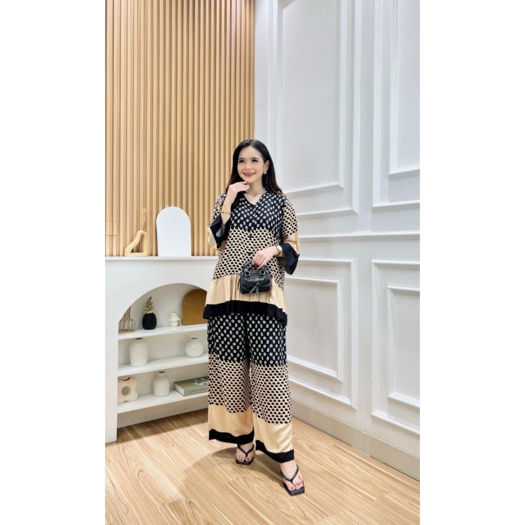 NEW SETELAN ELENA BY KANAYA