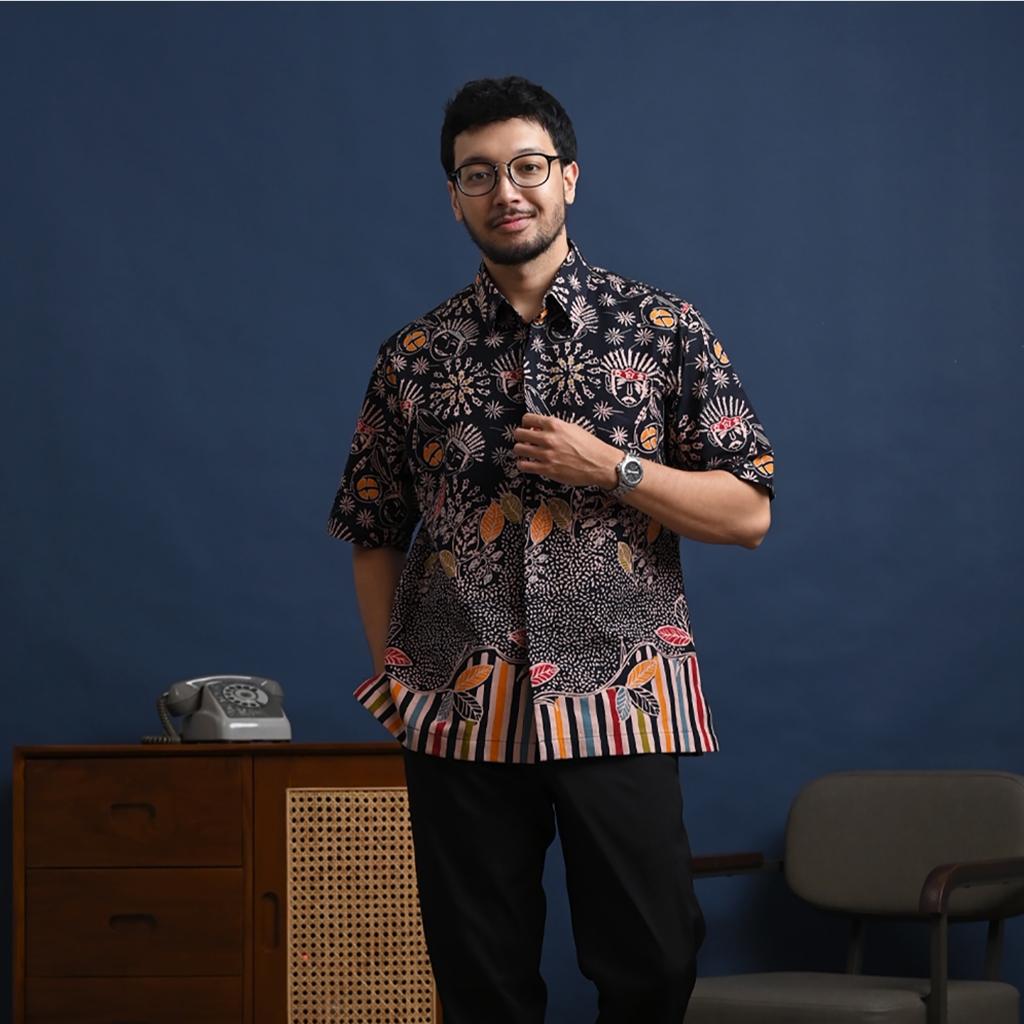 Trabalho - Betawi Blue Short M0303, Kemeja batik pria lengan pendek