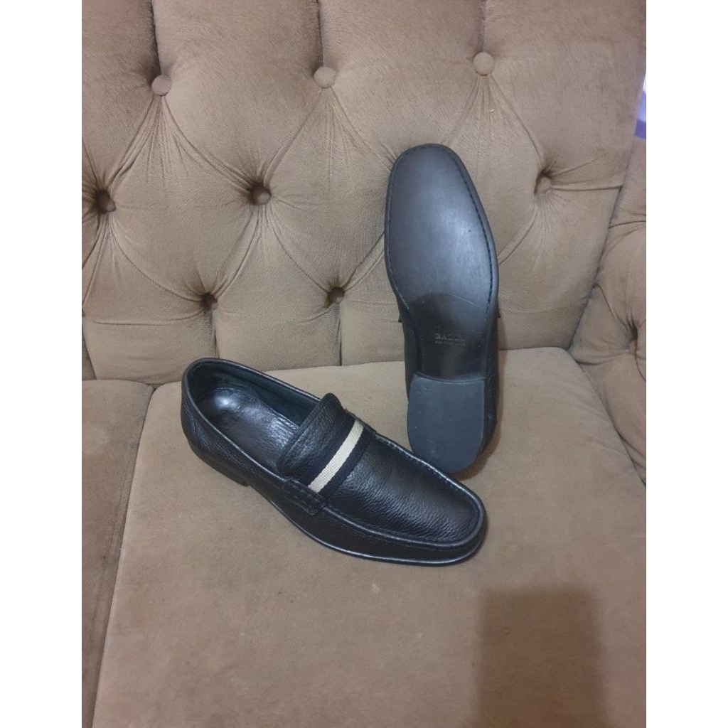 sepatu pria formal Bally orignal size 45 second