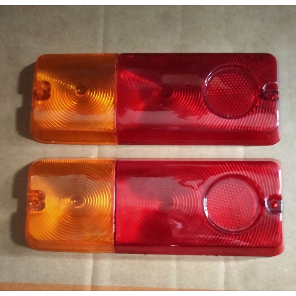 MIKA LAMPU STOP HIJET 1000/MIKA LAMPU BELAKANG S75