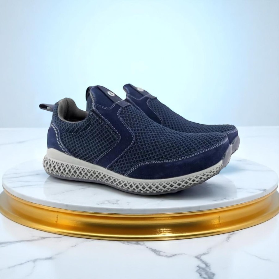 sepatu sneaker kasual GATS RN 1002 black navy.terbaru dari gats