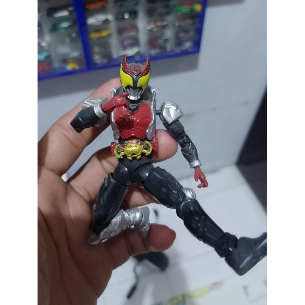 saga Kamen rider kiva bandai