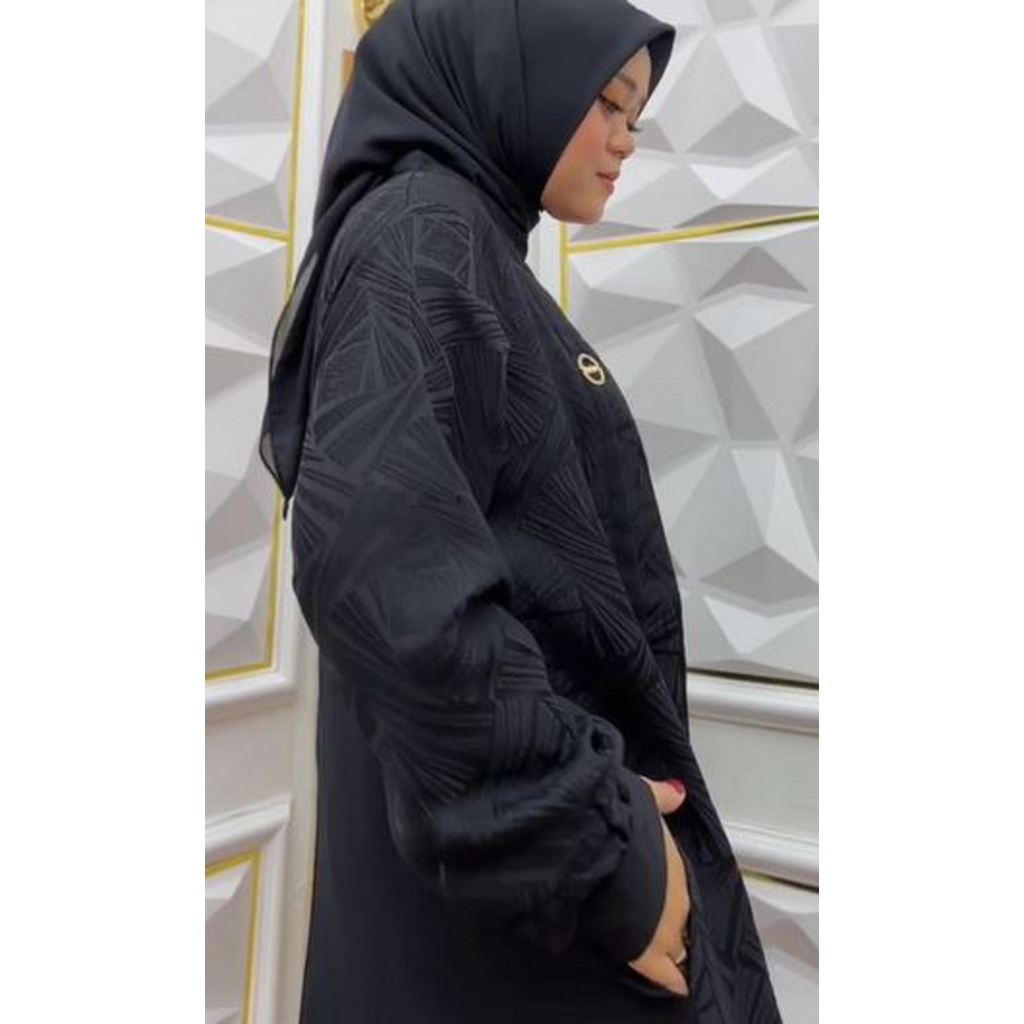 Gamis Sruti Babydol - Wanita Muslim Dewasa Hitam Elegan Bermotif -  Model 3