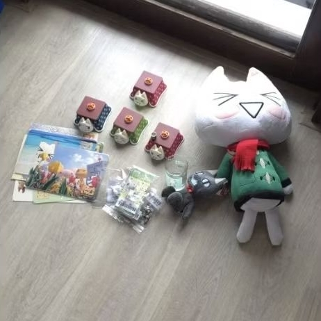 RARE toro inoue merch / toro inoue charms / trinkets / japanese trinkets / japanese charms / cat cha