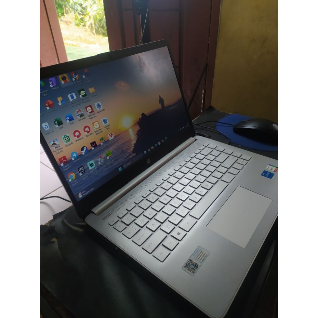 LAPTOP HP 14s-dq5118TU / i5 gen 12 / ram 8 - 512 / second