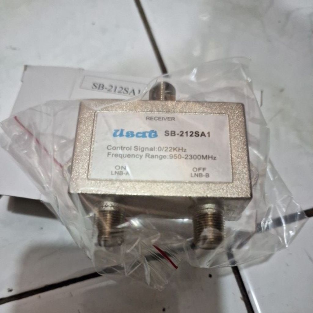 SB-212SA1 Usat Diseq Switch parabola 2 LNB / 1 Satelit Receiver on off sesuai gambar