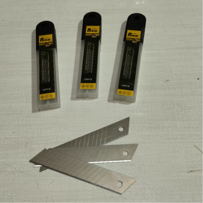 

ISI CUTTER BESAR POPEYE 18MM (10 PCS) UNIVERSAL