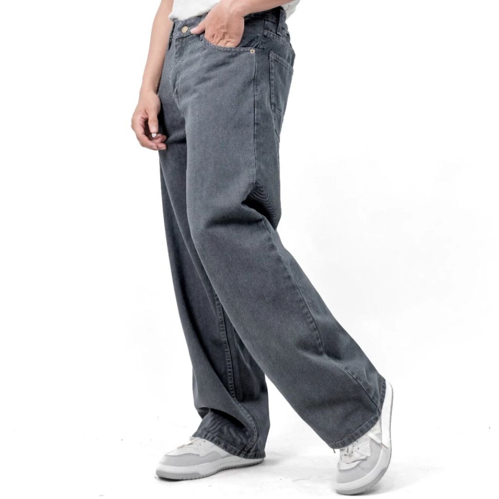 GARANSI Celana Jeans Pria Basic Loose Straight Reguler Fit Celana Jeans Pria Gombrang