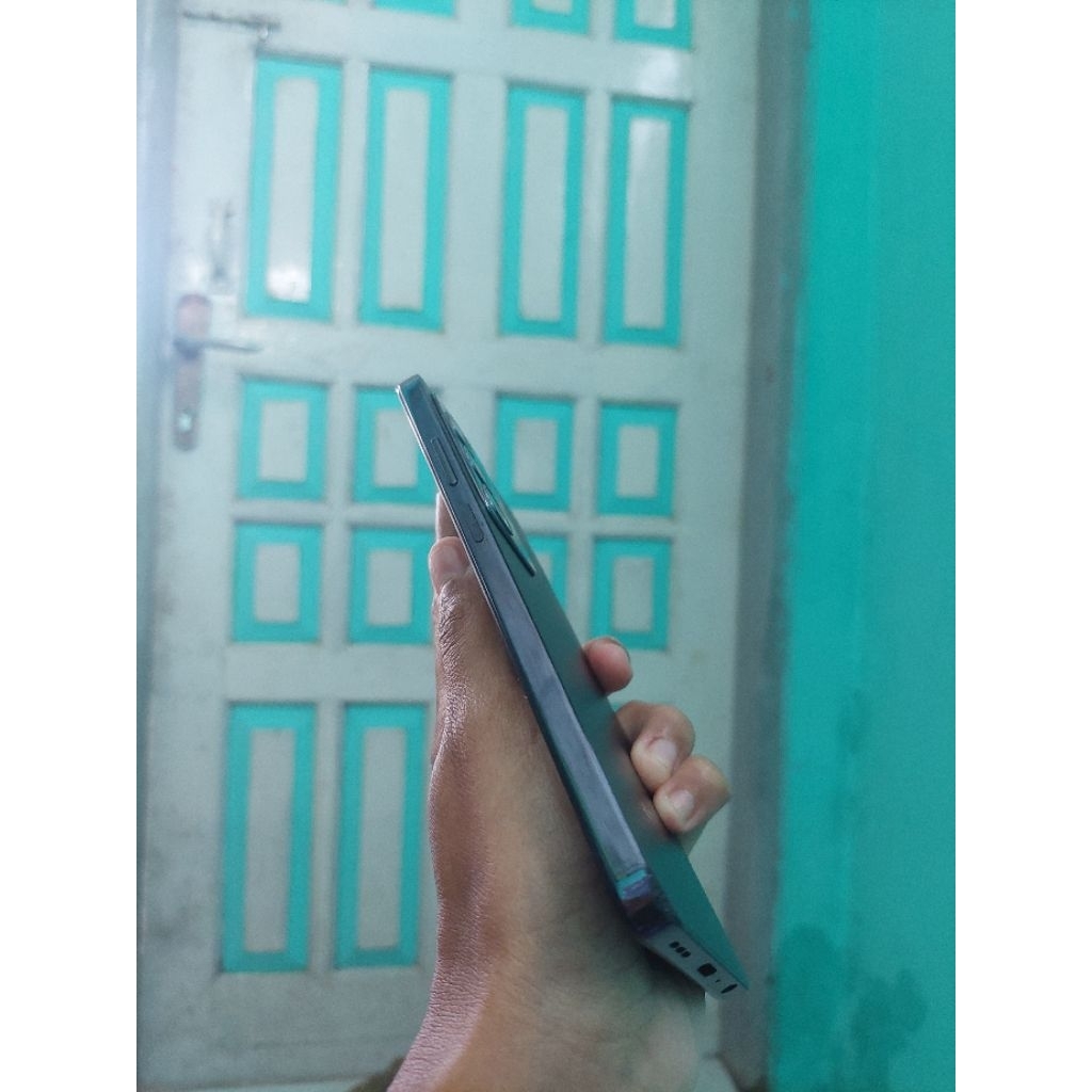 Oppo A3pro ram 8/256 hp charger