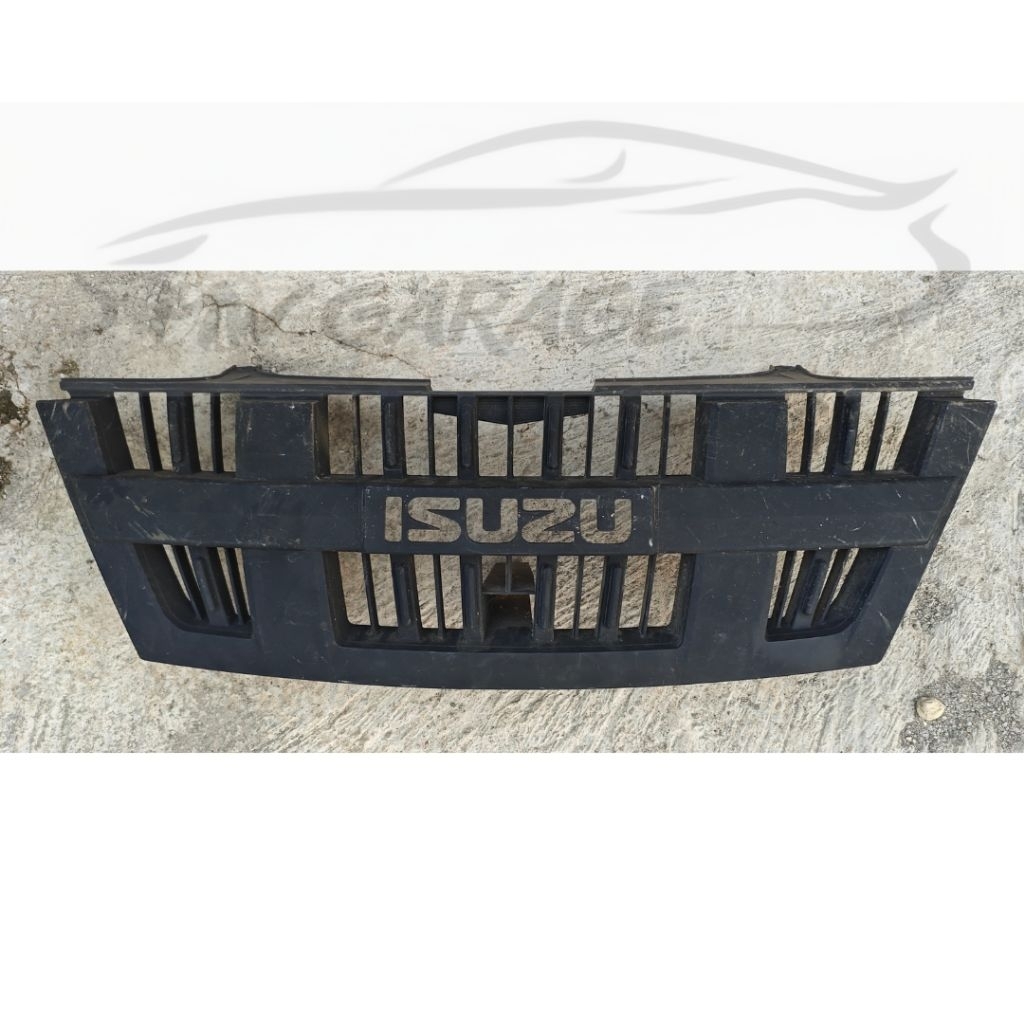 Grill Isuzu Panther Original