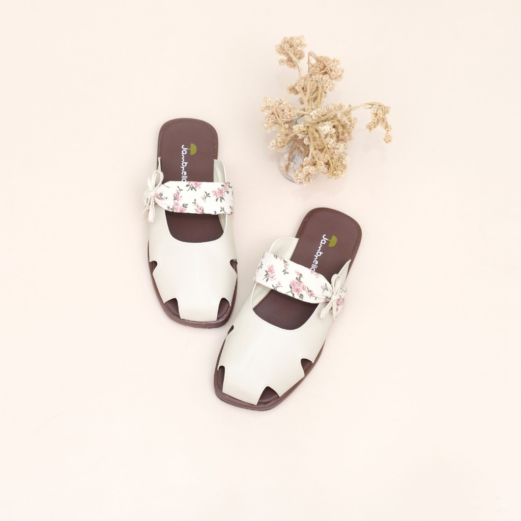 Jambrella MELODY CREAM sandal flat wanita  sandal slop cewek trendy