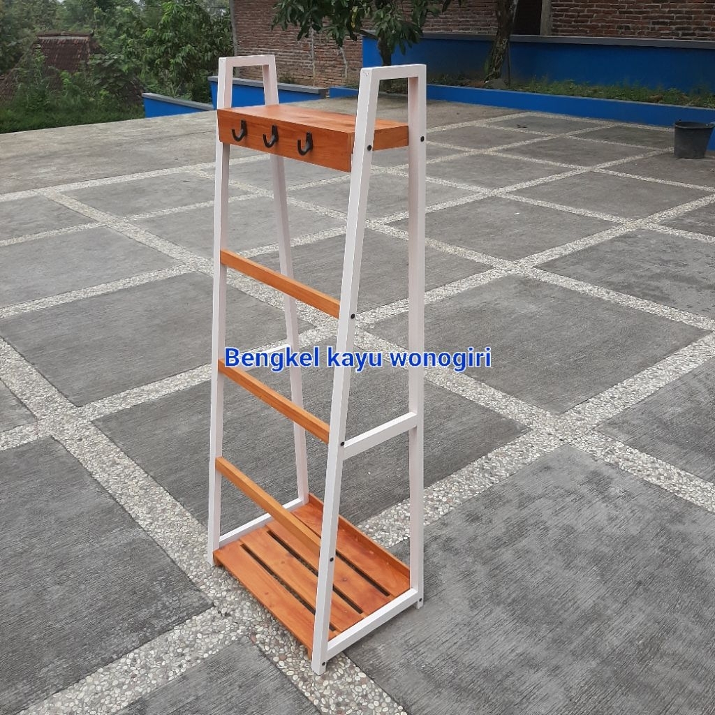 Ladder hanger tangga kayu/ Rak gantungan sajadah Rak mukena