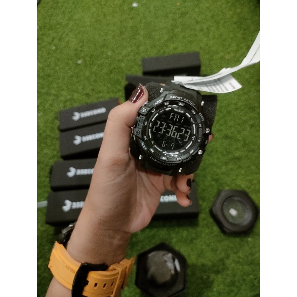 3SECOND jam tangan digital pria Black NEW