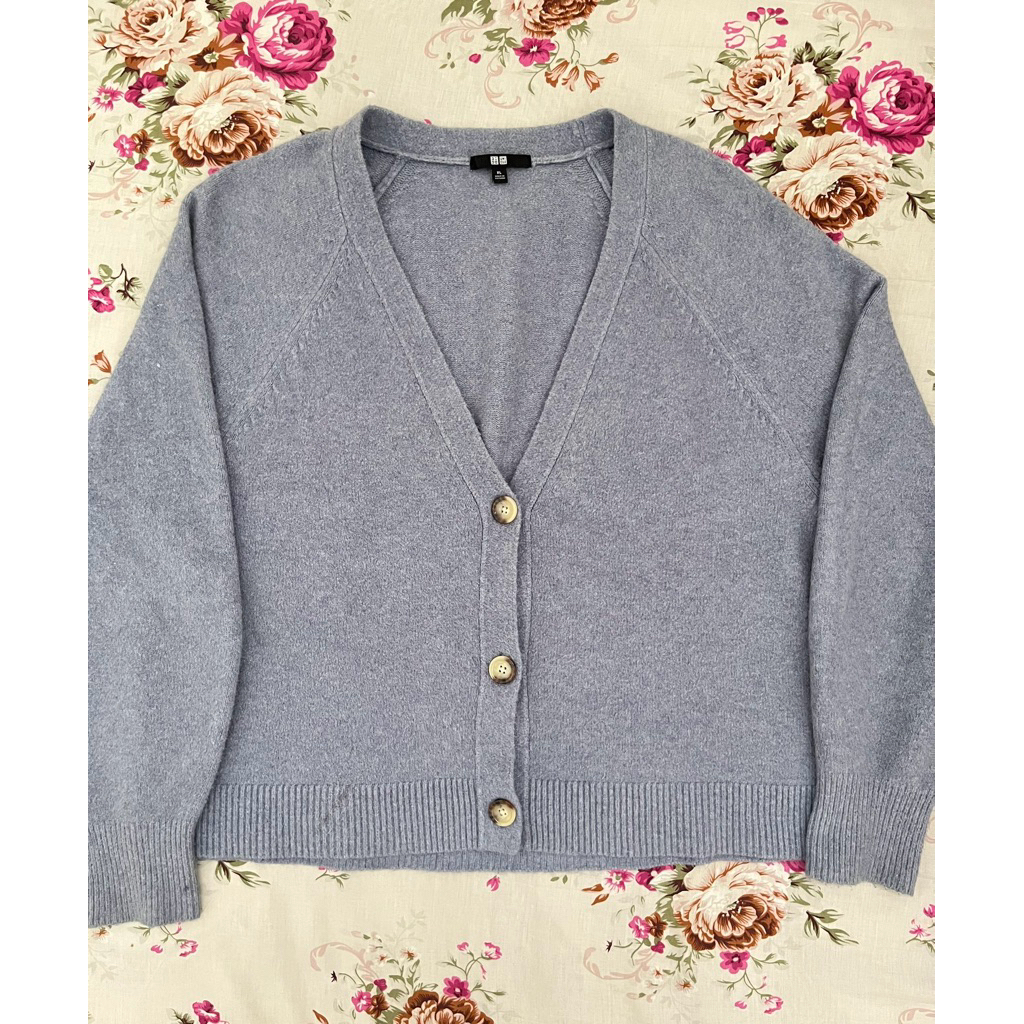 [PRELOVED] Cardigan Souffle Yarn Uniqlo