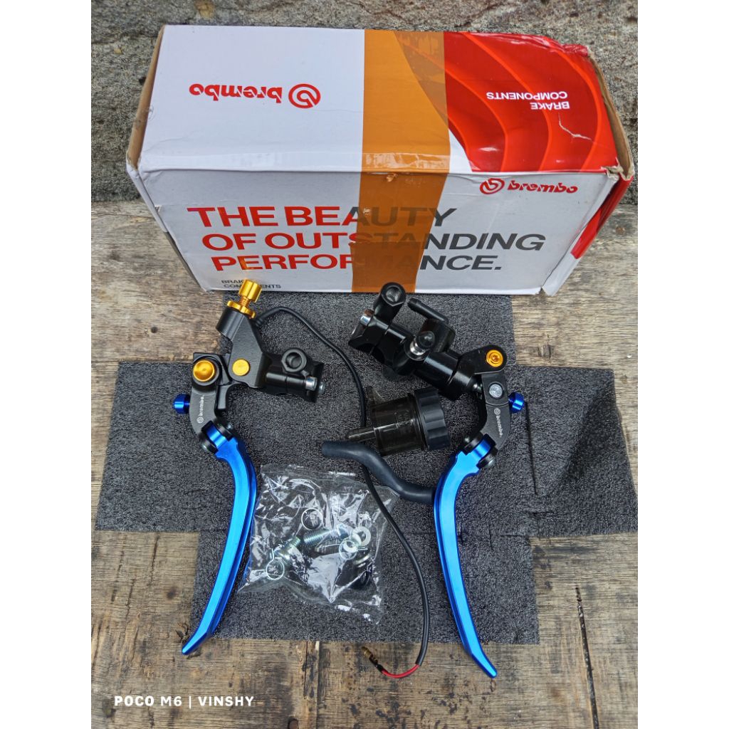 Master Rem Brembo masuk semua Motor /universal warna Biru