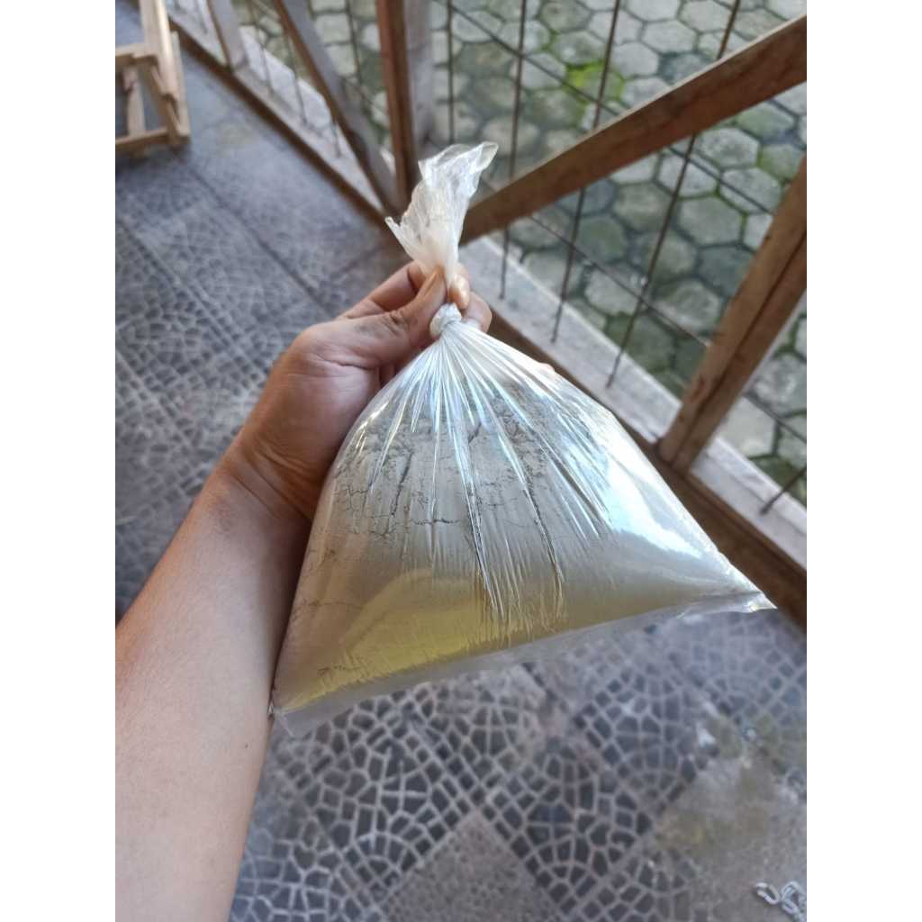 Semen Hitam 1kg / Semen Hitam Kiloan / Semen Hitam Untuk Dinding dan Tembelan