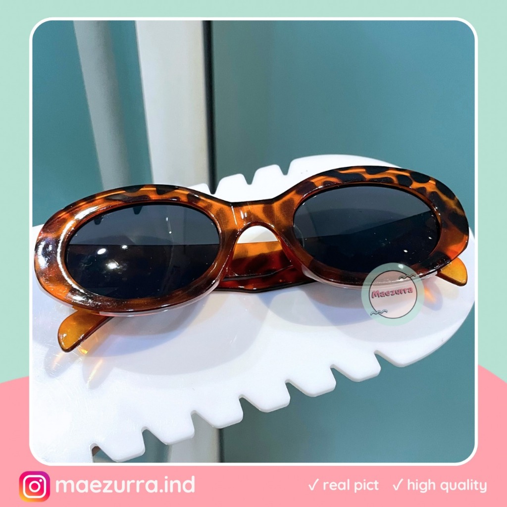 KACAMATA BONNIE KACAMATA HITAM KEKINIAN