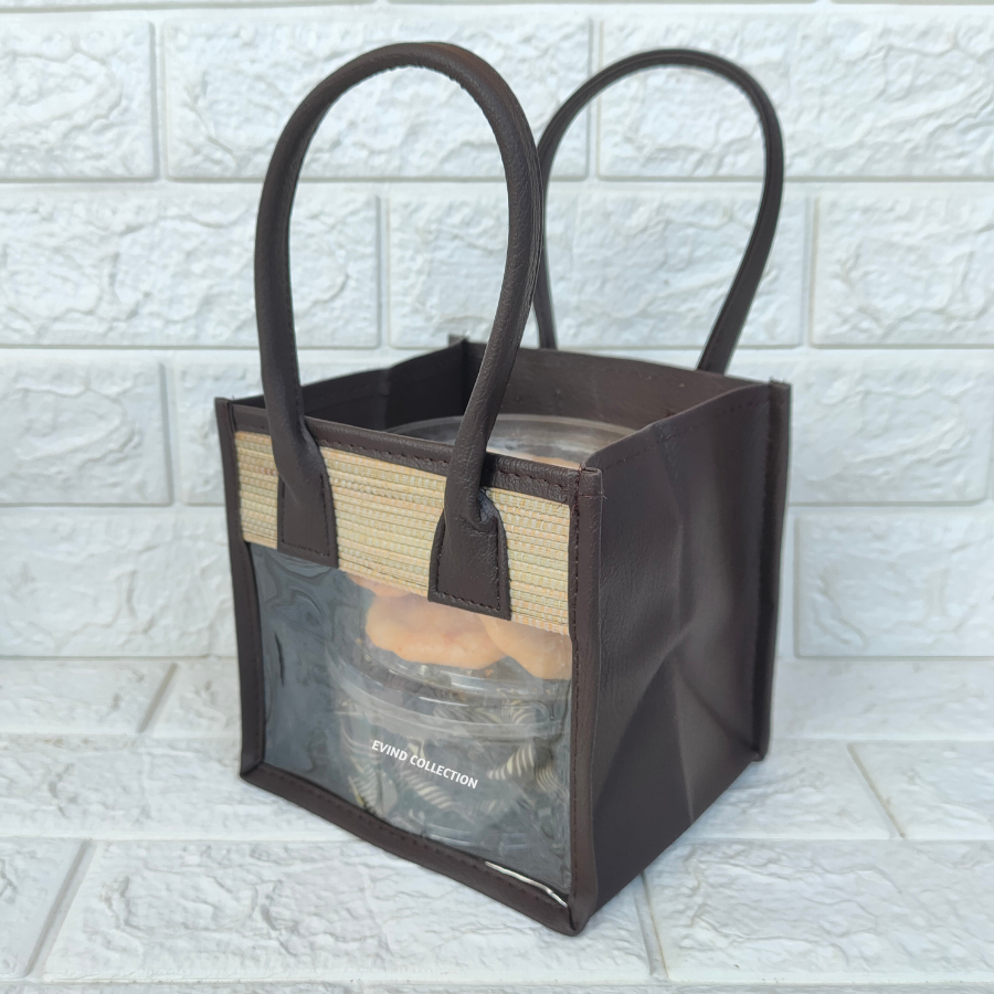 

Tas Parcel Mika Mendong (Coklat Tua) Untuk 2 Toples Biggy Keranjang Hampers Mika Transparan Hari Raya