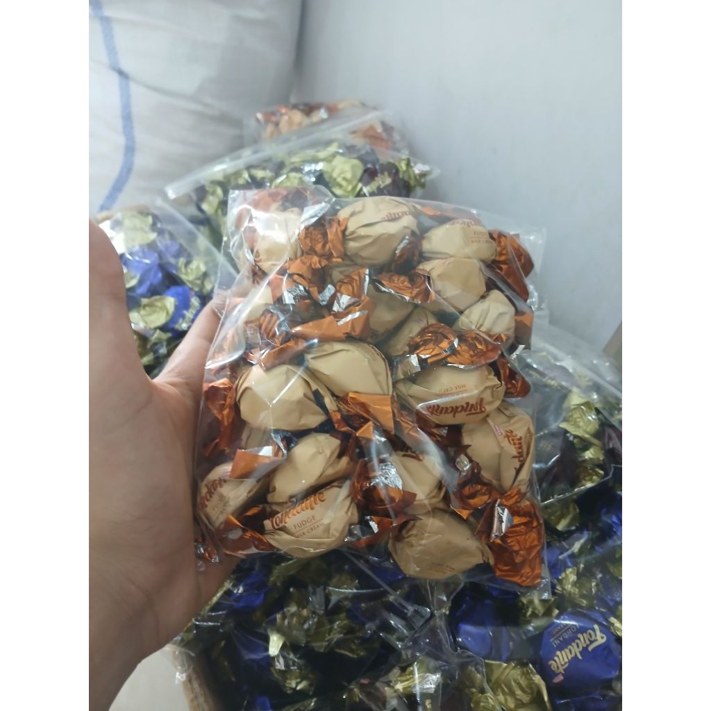

FONDANTE CHOCOLATE DARI TURKI REPACK 350g