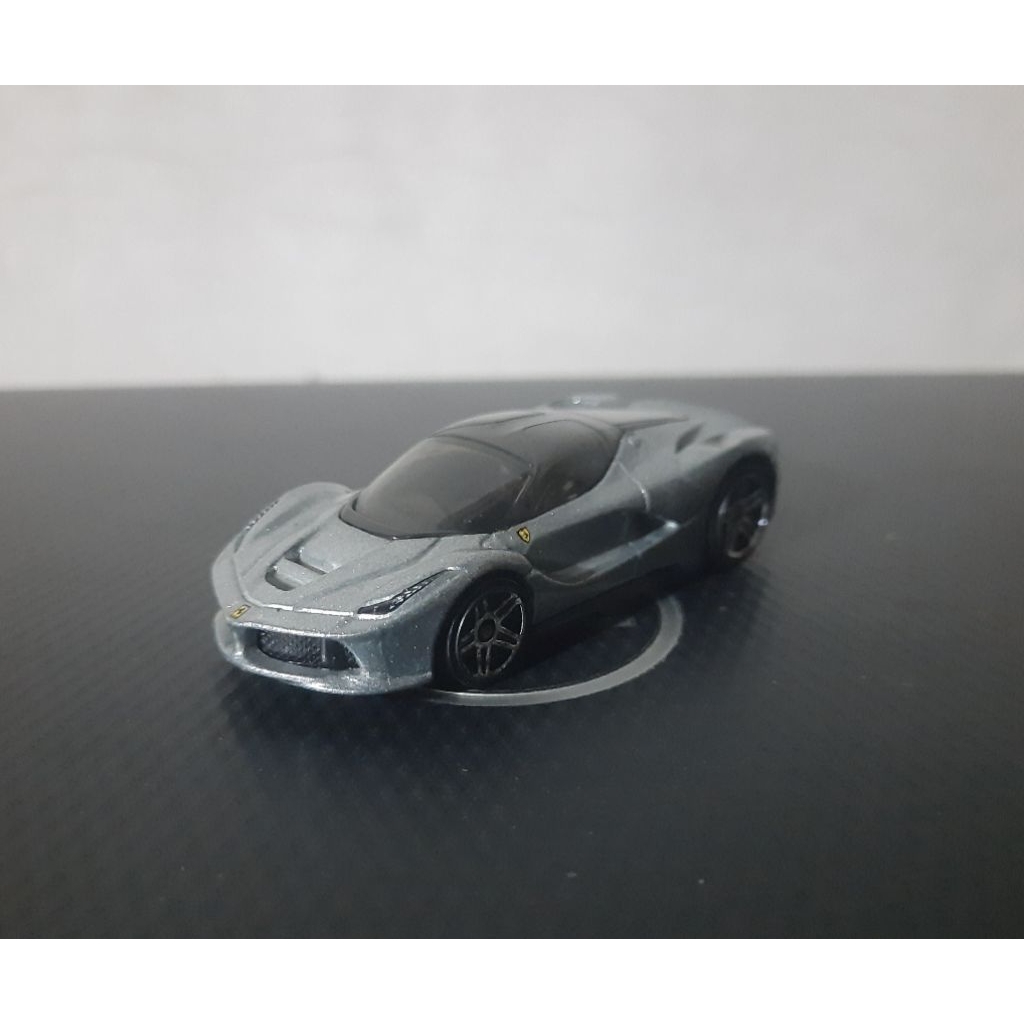 Hot Wheels Ferrari La Ferrari