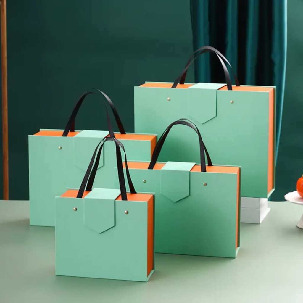 

SS BOX - Kotak Hampers Premium Hardbox PR PACKAGE kotak kado Giftbox S1