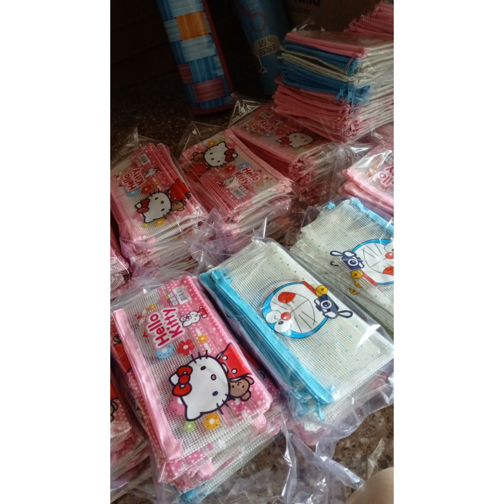 

tempat alat tulis dompet sleting