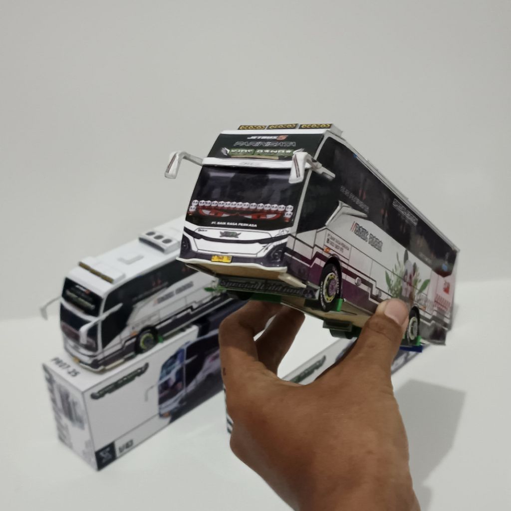 miniatur bus baik rasa kids panda papercraft skala 43