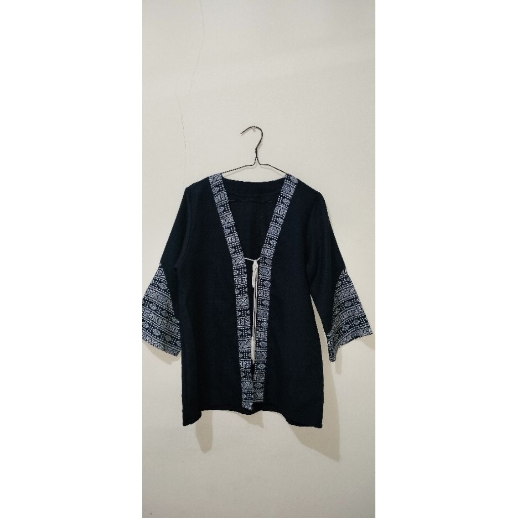 Outer Etnik / Baju Atasan Wanita Biru Navy