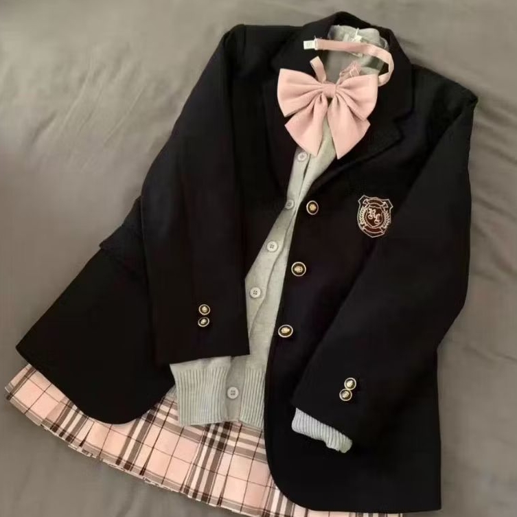 blazer jas seragam sekolah perempuan jepang mix and match with rok tartan