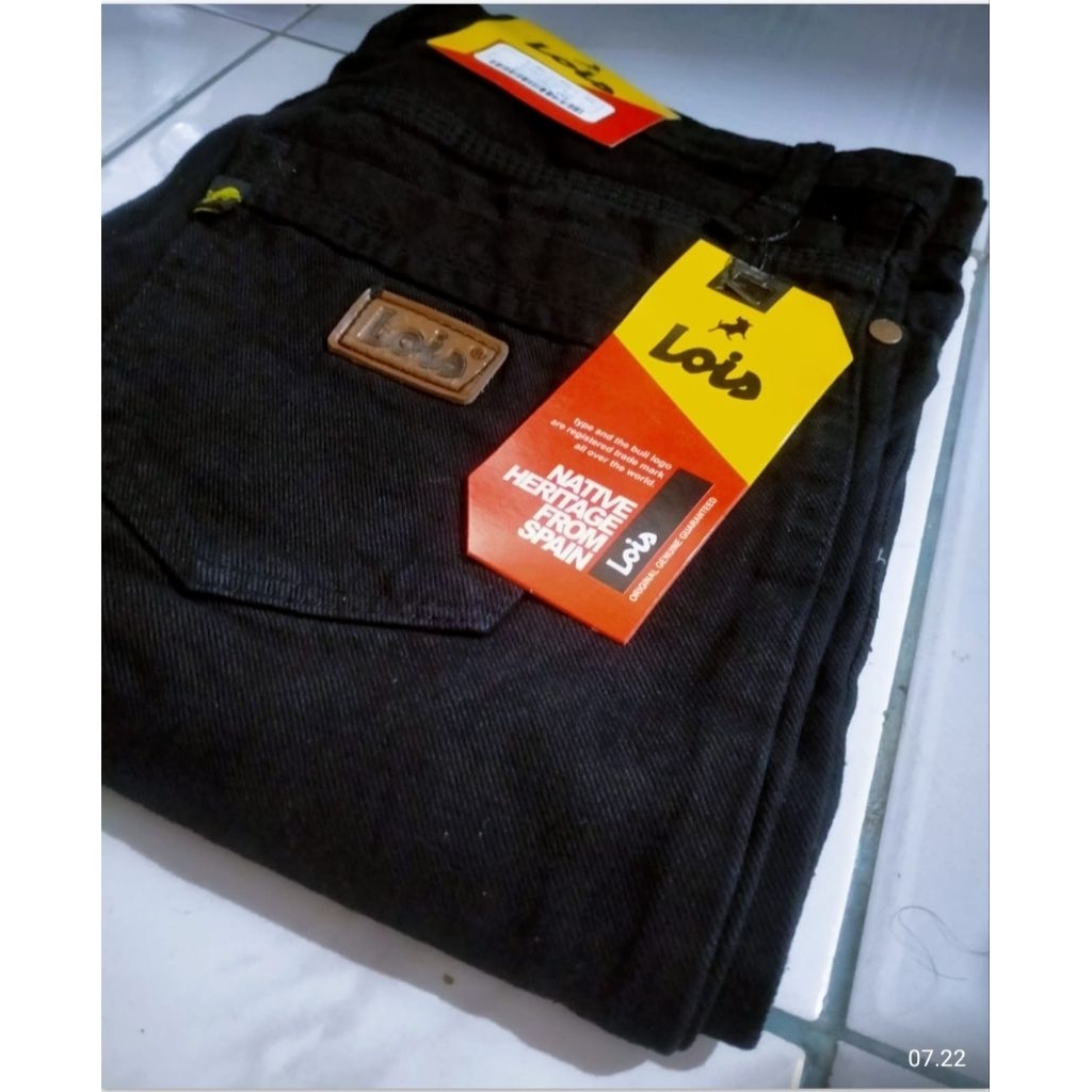 Black Lois regular standar