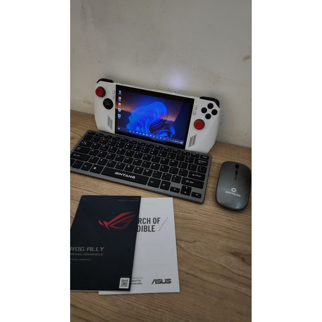 Asus ROG Ally Z1 EXTREME