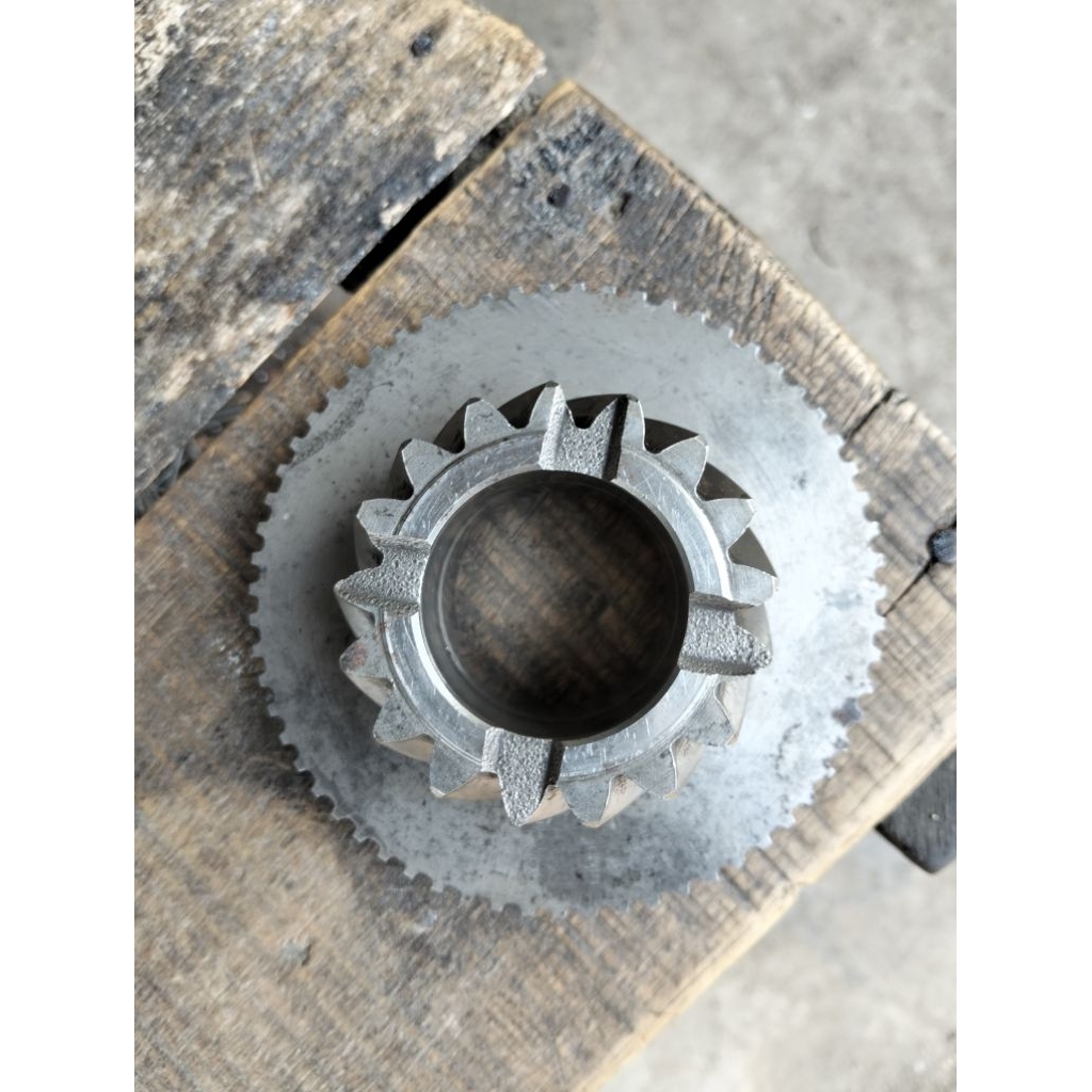 gearr TRAMISI gigi 5 PS 125 CANTER