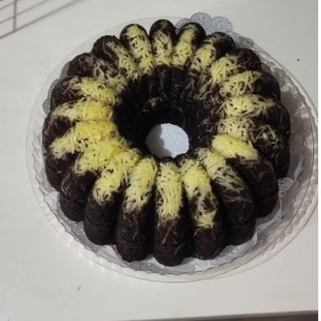 

BOLU KETAN HITAM KEJU / COKLAT