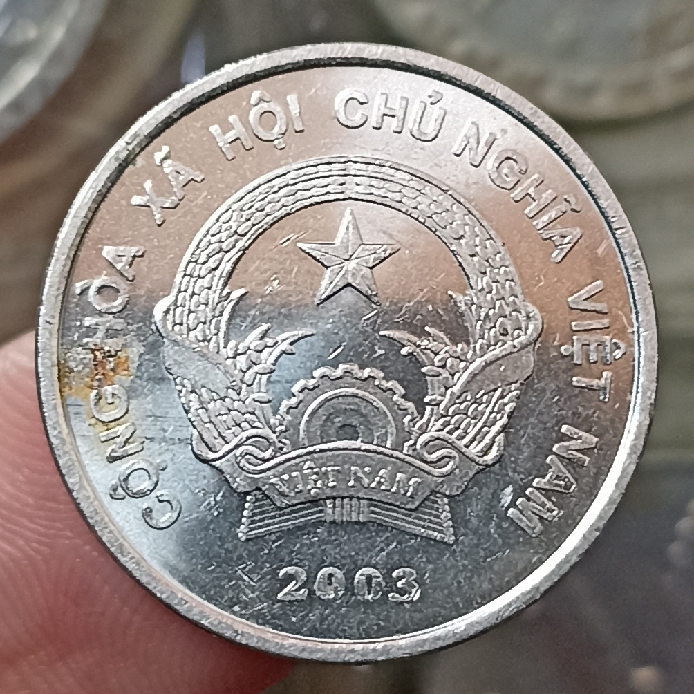 Koin Kuno Vietnam 200 Dong