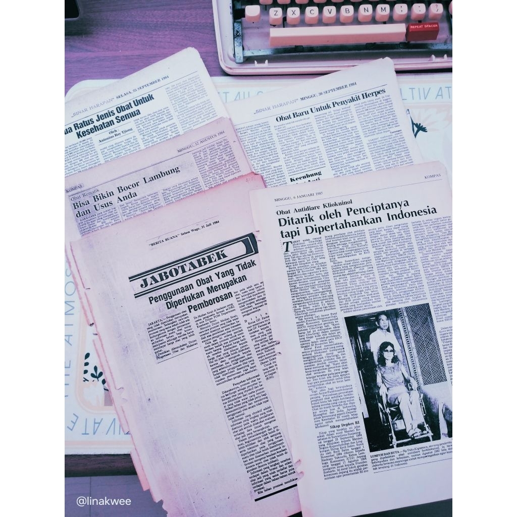 

Vintage Medical Paper F4 | Koleksi Kertas Jadul Medis (Isi 5 Lembar)