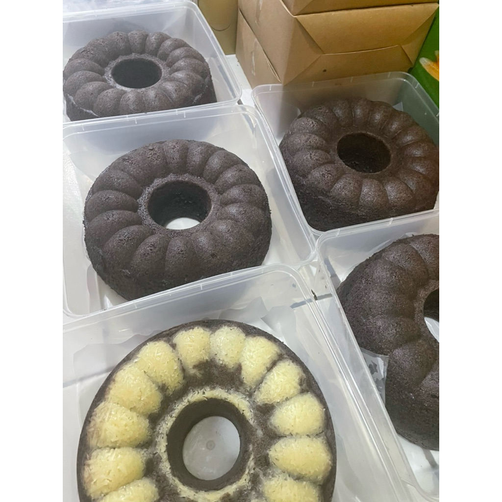 

Cahayadstore Premium Bolu Ketan Hitam Keju Lumer Viral Dikirim Hari Yang Sama