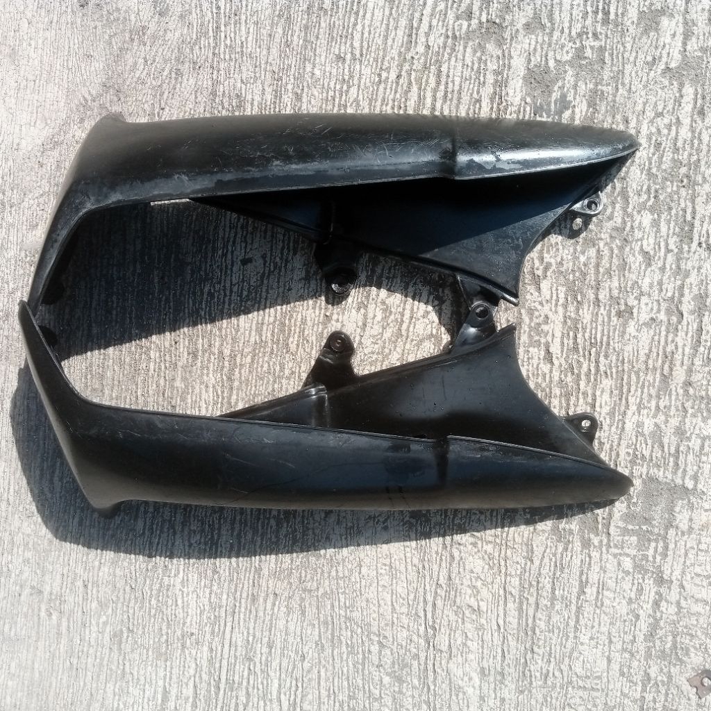 Sayap bagian luar Bekas cabutan motor Crypton original